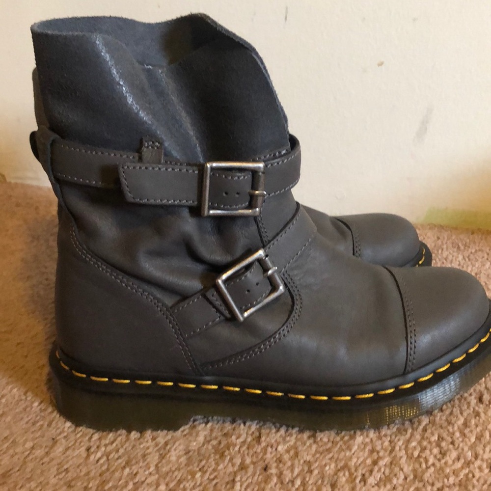 Dr. Martens “Kristy”